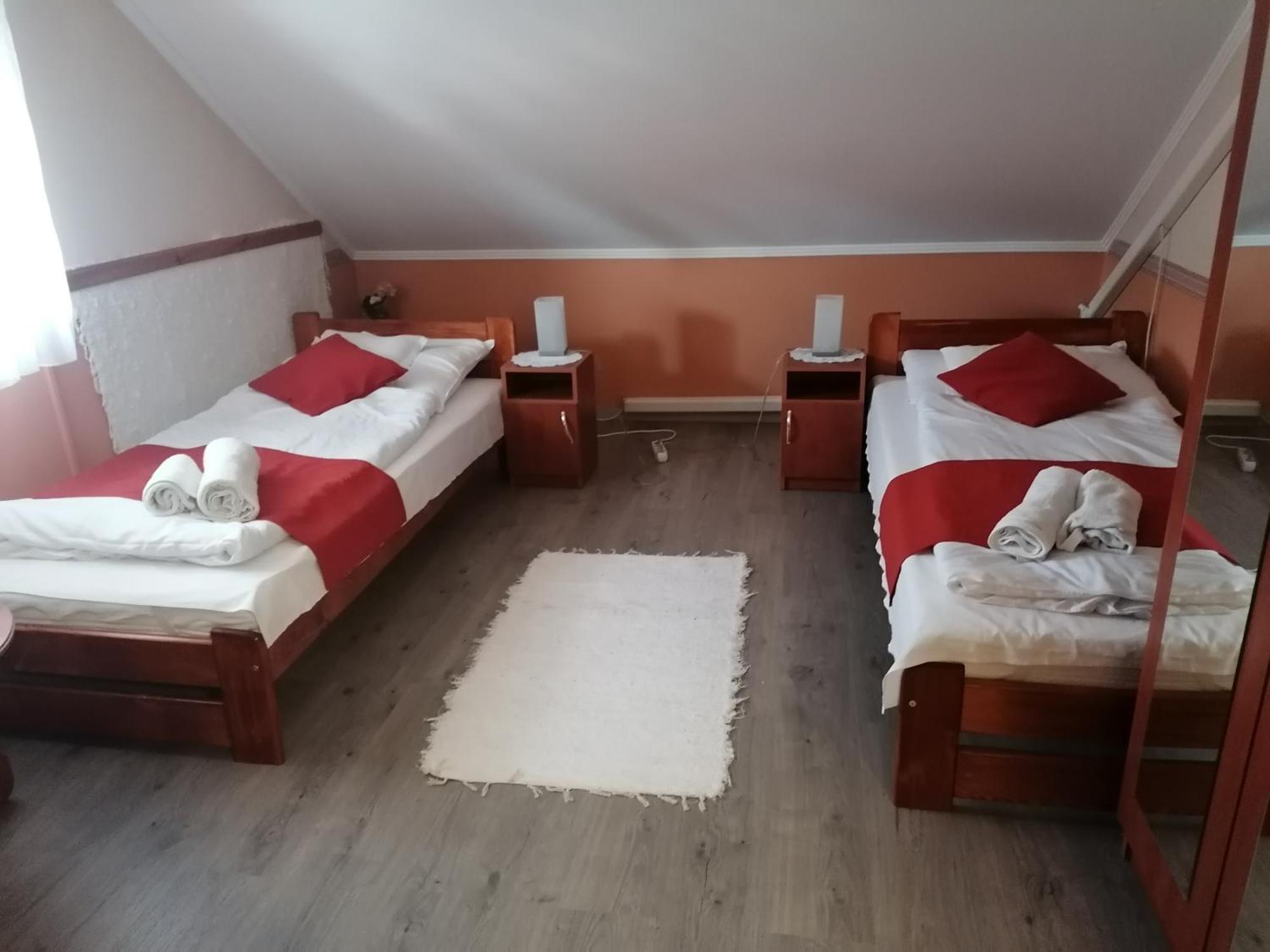 Hotel Iglodi Panzio Kunszentmárton Exteriér fotografie