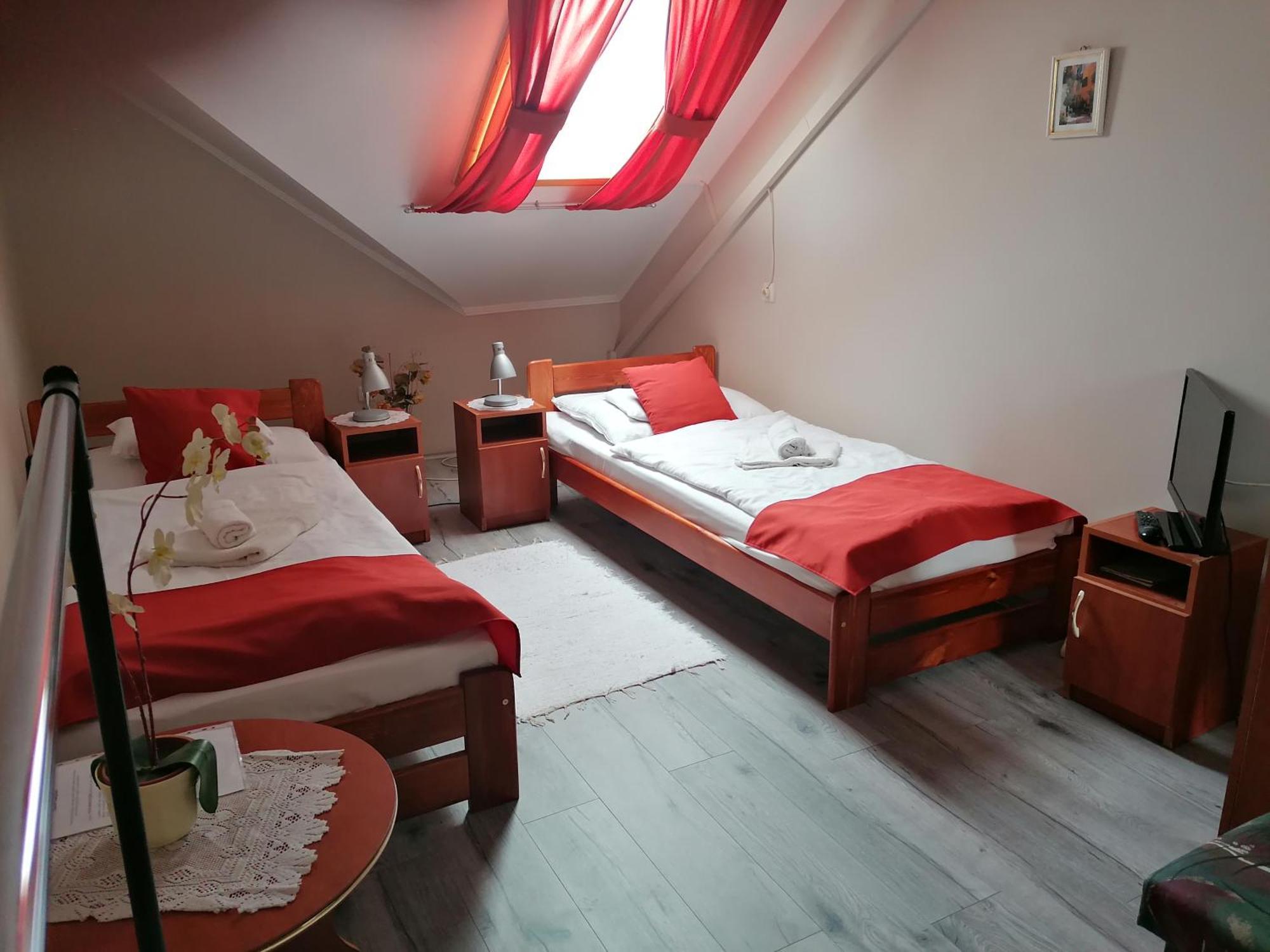 Hotel Iglodi Panzio Kunszentmárton Exteriér fotografie